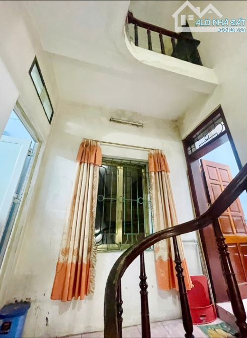 🛍️ Hào Nam – lô góc 65m² – 4 tầng – MT 3,8m – chỉ 12,8 tỷ - 2