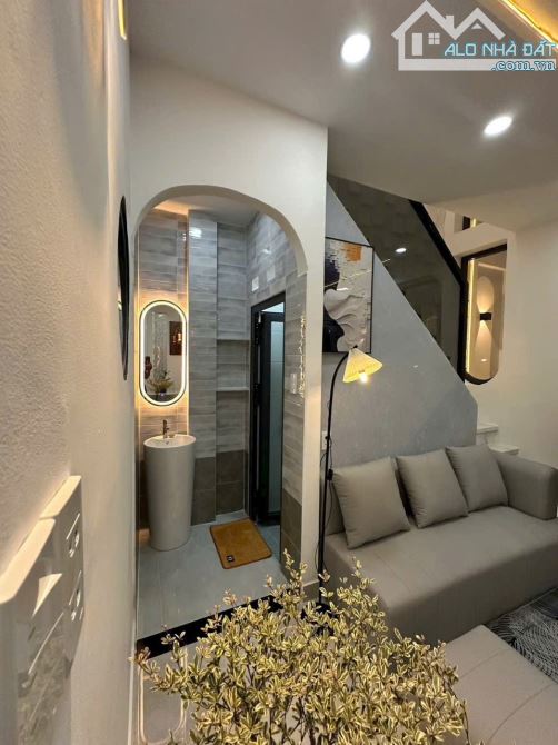 6.35 tỷ - bán nhà sát MT Phan Văn Trị gần Bà Chiểu - DT 5mx7m- 3PN full NT - 2