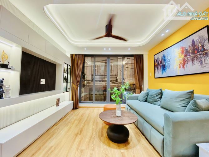 CHÍNH CHỦ NGỘP NGÂN HÀNG CẦN BÁN NHÀ ĐƯỜNG HOÀNG VĂN THỤ,TÂN BÌNH - GIÁ CHỐT 4 TỶ 660 . - 2