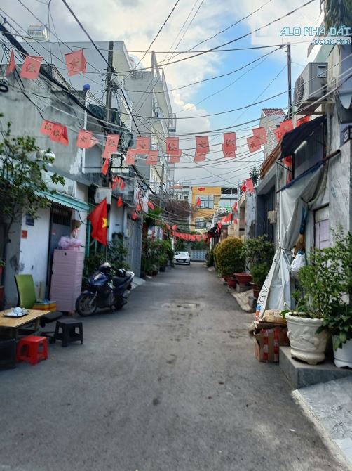 Bán nhà ngay ngã tư Dương Quảng Hàm -Nguyễn Văn Lượng, P6, Gò Vấp. DT 100m, HXH 5m, 8.5tỷ - 2