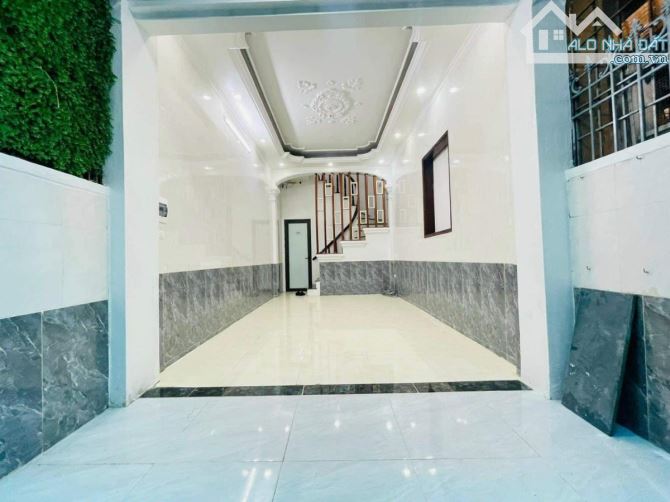 Hiếm!!! Chỉ 8 TỶ có nhà phố Kim Giang-30m2x5T-Lô góc, Ô tô đỗ cửa, Kinh doanh đỉnh - 2