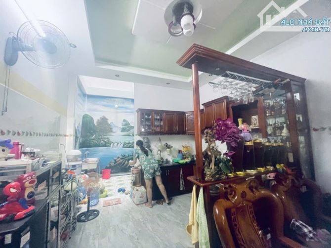 CAM KẾT HIẾM RỘNG ĐẸP RẼ- BÁN NHÀ 4×18-3 TẦNG HXH QUANG TRUNG GÒ VẤP- GIÁ GẤP 6.8 TỈ - 2