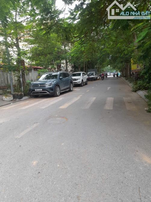 CHÍNH CHỦ GỬI BÁN LÔ ĐẤT SAU TĐC TƯƠNG CHÚC 63M, MT 7M-OTO-NGÕ THÔNG-LÔ  GÓC-3 THOÁNG - 2