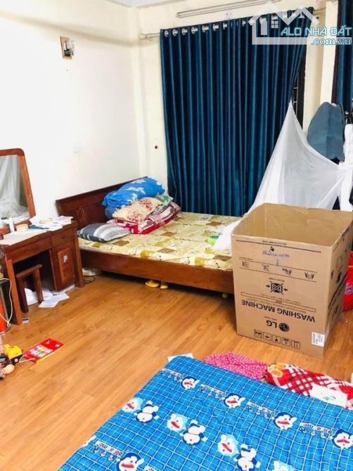 🏡 PHÂN LÔ - NHÀ ĐẸP Ở NGAY - CHỦ TƯỚNG TÁ VỀ HƯU - NGÕ HÀO NAM, ĐỐNG ĐA- Diện tích :45m - - 2