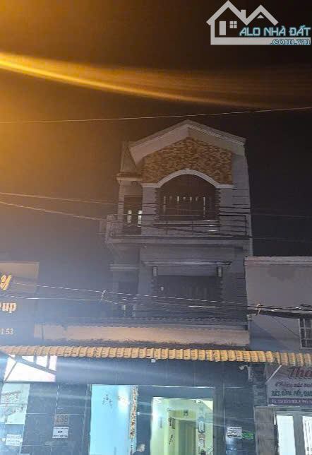 CHỦ,BÁN NHÀ  NHÀ PHỐ ,KHU VỰC GÒ Ô MÔI Q7,Mặt Tiền, Diện tích: 223m²   1 trệt ,3 Lầu - 2