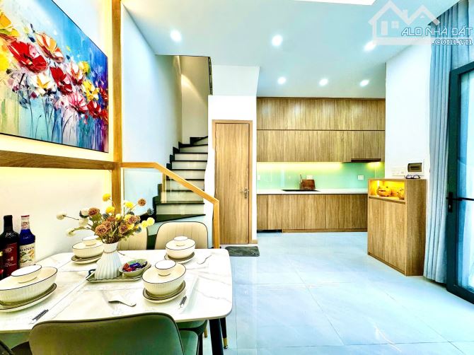 Bán Nhà Bình Thạnh - 4 Tầng - Ngay Bà Chiểu - Sát Q1 - Full Nội Thất - Chỉ 6.48 Tỷ - 2