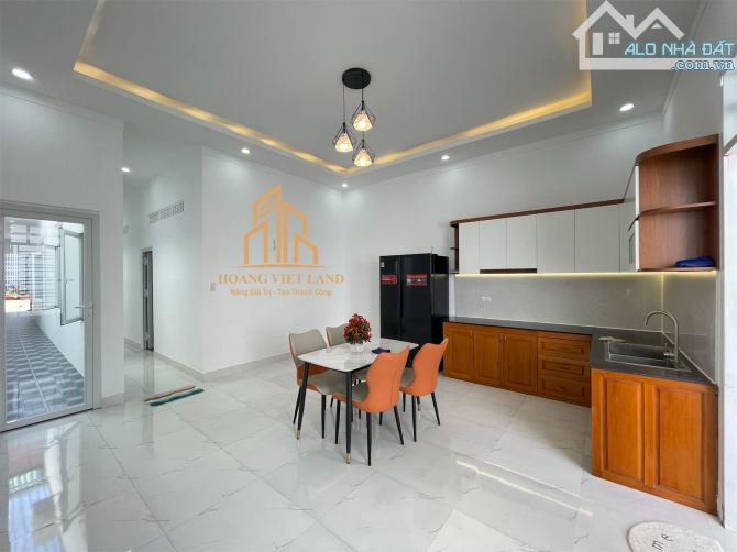 BÁN NHÀ CẤP 4 HẺM AMAKHE FULL NỘI THẤT - 2