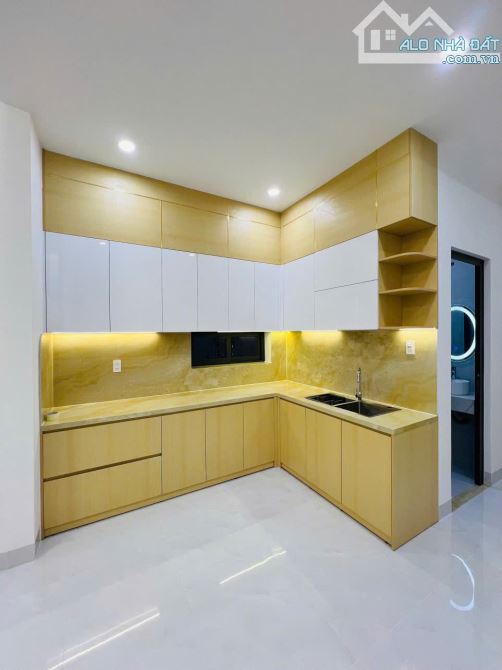 Bán nhà 1 trệt 1 lầu 154m2 góc 2 mặt tiền gần Chợ Trảng Dài TP Biên Hòa có 4,48 tỷ - 2