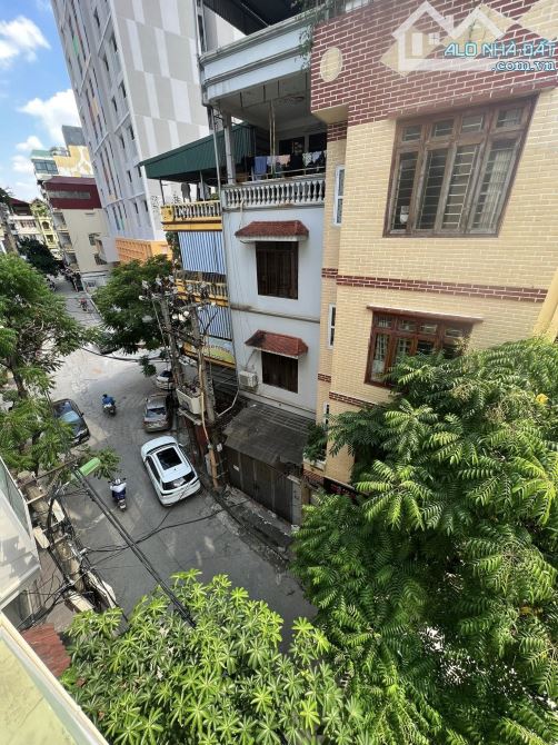 phân lô PHÙNG CHÍ KIÊN - Cầu Giấy .. dt 50m xây 6 tầng thang máy ngõ thông 14 tỷ 8 - 2