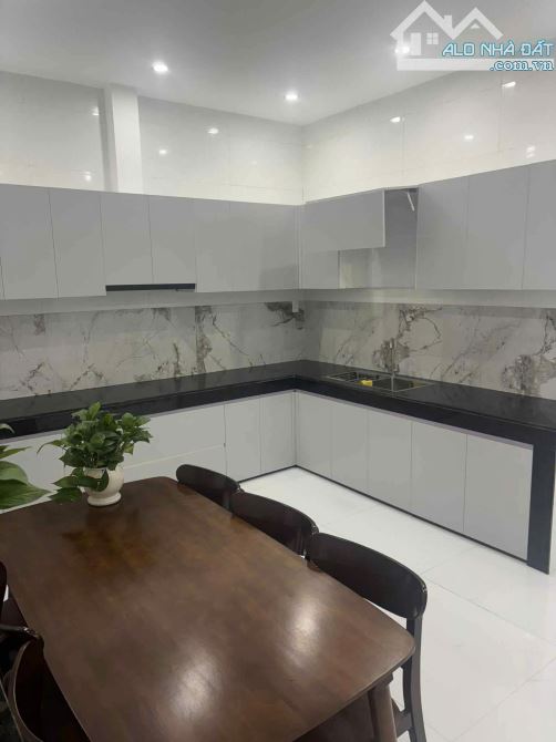 📌📌📌LÀM VIỆC TRỰC TIẾP GIÁ TỐT !!! Bán nhà 3 tầng mặt tiền kẹp công hoàng sâm - 2