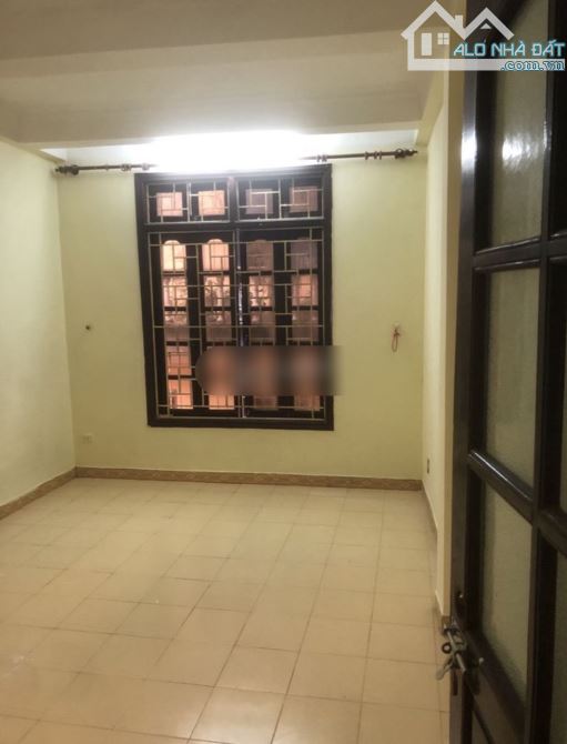 Cho thuê nhà Quan Nhân, Thanh Xuân 5tầng 3PN  3WC 6,5tr/ tháng - 2