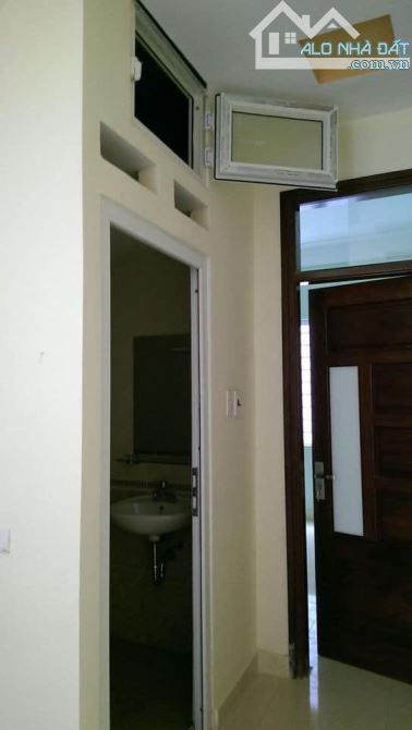 Cho thuê nhà riêng  Ngọc Hồi, Hoàng Liệt 45m2, 5tầng 10tr/ tháng . - 2
