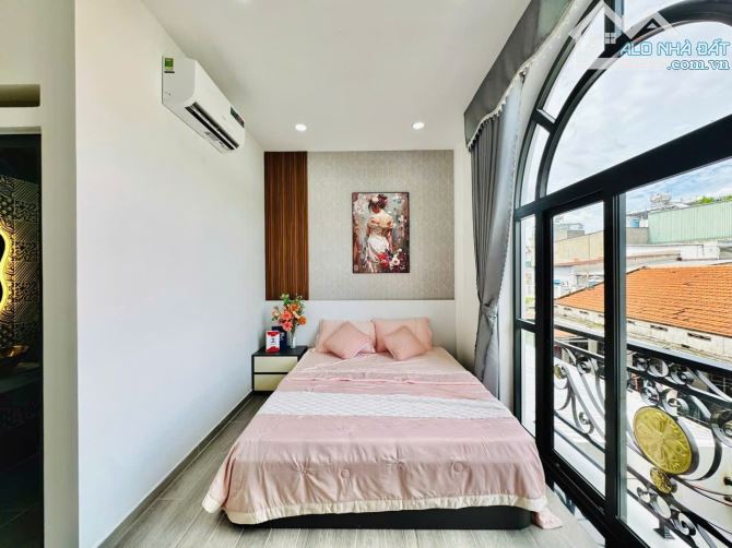 Vila Hẻm 6m Bùi Quang Là P12💎 Diện tích: 8,9m x 10m 3 Lầu 4PN 5WC💵8,6 Tỷ - 24
