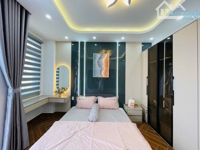 Bán nhà xây mới 100% hẻm xe hơi 4,5m đường số 44, P.14, 4 x 13, 4 tầng giá 6.85 tỷ tl - 25