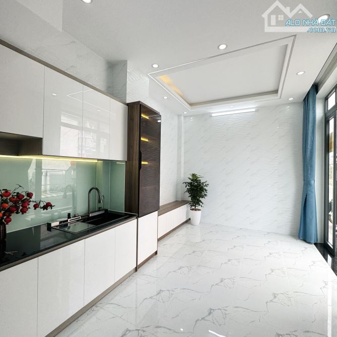 NHÀ MT KINH DOANH TRỆT 2LẦU SÂN THƯỢNG MẶT TIỀN HẺM RỘNG Đ.PHẠM HỮU LẦU GẦN CHỢ CẦU VÁN - 3