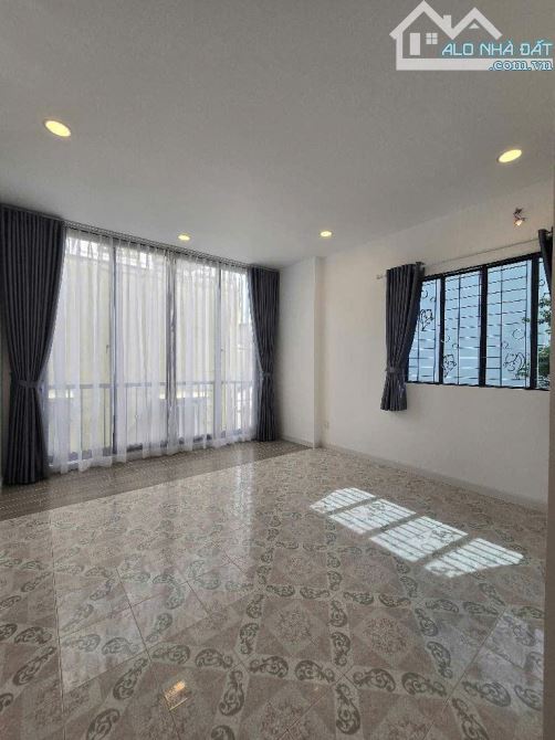 LÊ VĂN SỸ PHÚ NHUẬN 48M2, NHÀ 4 TẦNG BTCT, NGANG 4M, SỔ A4, HẺM THÔNG 4PN CHỈ NHỈNH 8 TỶ - 3