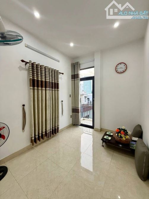 NHÀ 2,5 TẦNG KIỆT HÙNG VƯƠNG – TRUNG TÂM TP, GẦN HỒ HÀM NGHI - 3