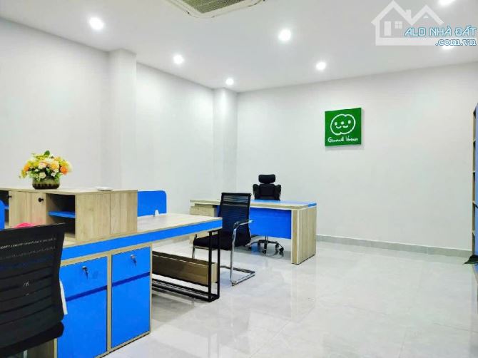 Tổng giảm 7ty  giá chào mới 63ty  BÁN TÒA NHÀ VĂN PHÒNG VIP 7 TẦNG - MẶT TIỀN NGUYỄN VĂN N - 3