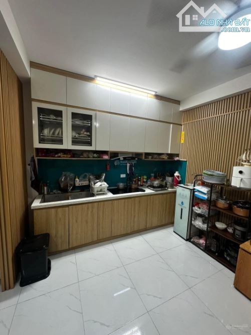 BÁN GẤP NHÀ PHỐ LẠC LONG QUÂN - TRUNG TÂM TAY HỒ DIỆN TÍCH 45M - 4 TẦNG - CHÍNH CHỦ BÁN NH - 3