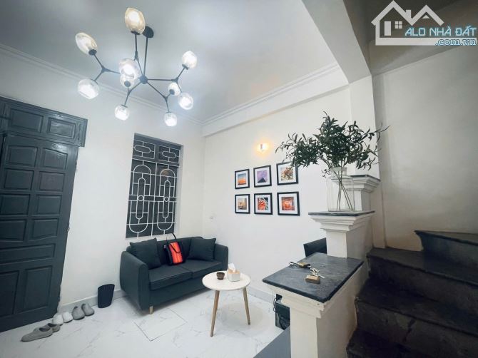 Cho thuê nhà nguyên căn ngõ 99 Định Công Hạ, 40m² x 3 tầng, 3PN, 10.8 triệu/tháng - 3