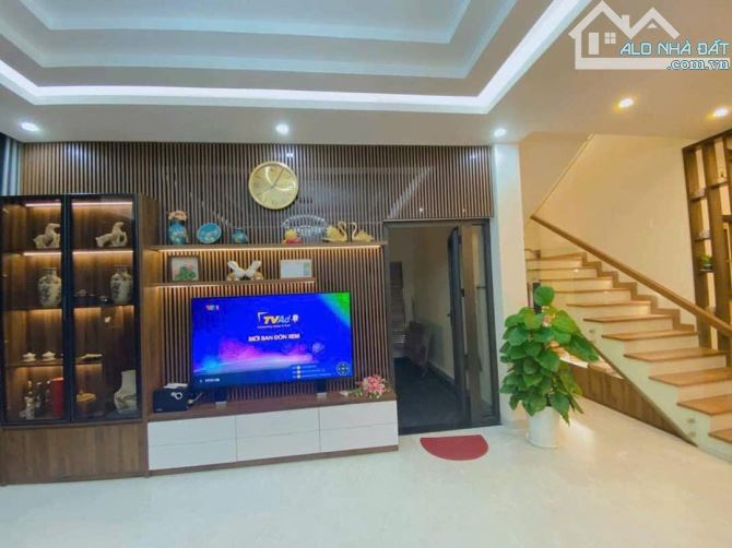 Biệt thự Đơn Lập KDT RoYal Park full nợi thất xịn sò - 3