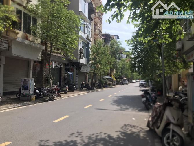 NGỌC HỒI 38,3M2 NHÀ 5 TẦNG GIÁ 16 TỶ VỊ TRÍ TRUNG TÂM THANH TRÌ THUẬN LỢI KINH DOANH - 3