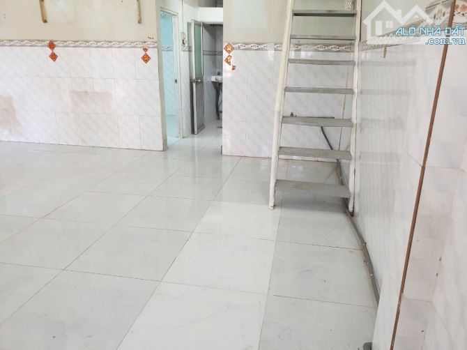 NHÀ C4 CHÍNH CHỦ ĐÔNG THẠNH HÓC MÔN NGANG 5M BỀ THẾ . - 3