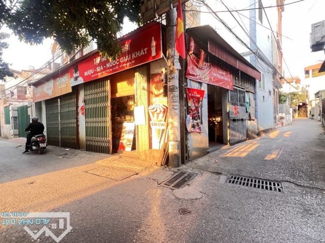 54m đất, ngay Phố Việt Hưng , Nhỉnh 7 tỷ ô tô vào đất , ngõ thông tứ phía - 3