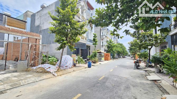 Bán nhà 1 trệt 2 lầu KDC Phú Hồng Thịnh 8, p.Bình Chuẩn, Tp.Thuận An - 3