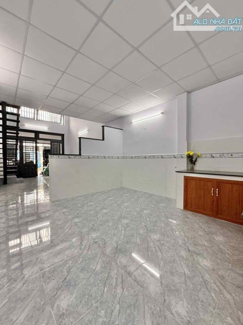 Bán Nhà, Hòa Bình, Tân Phú Giáp Q.11, 70M2, Hẻm 6M, Chỉ Hơn 6 Tỷ - 3