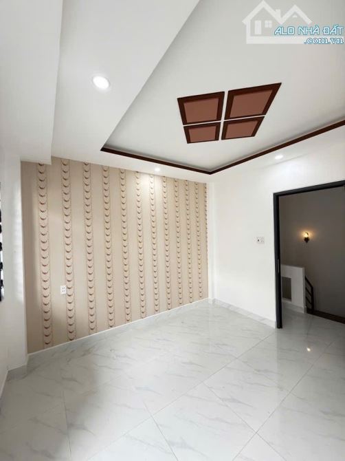 Hàng Ngộp Giá siêu rẻ 3 tầng Nguyễn Văn Nghi Gò Vấp nhỉnh 3 tỉ - 3