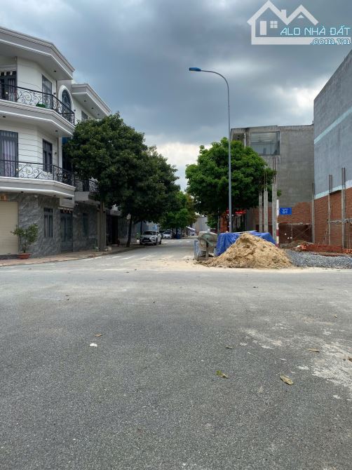 GIÁ 36 TRIỆU/M2 SỞ HỮU NGAY MẶT TIỀN ĐƯỜNG 45M KẾT NỐI VÀNH ĐAI 3 - SHR - BANK HỖ TRỢ 50% - 3