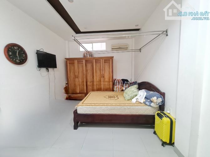 💥 2 MẶT KIỆT 5M - 2 NHÀ MỚI - 8 PHÒNG - Ô TÔ ĐỖ - XUNG QUANH TOÀN KHÁCH SẠN - 1P RA BIỂN - 3