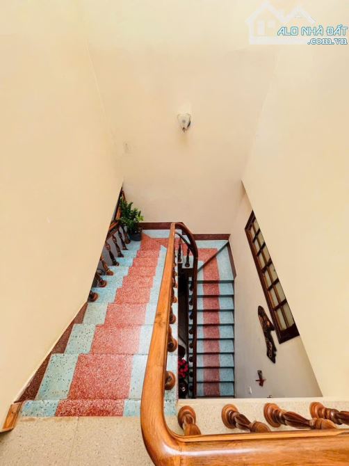 Bán nhà 1 mê đường Phù Đổng khu MêTro hàng hiếm   Diện tích: 4x20m Hướng: Đông nam - 3