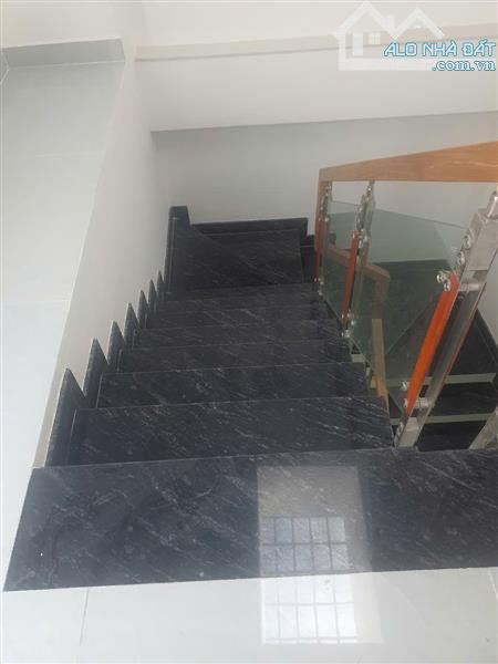 SIÊU PHẨM NHÀ 4 TẦNG – HẺM XE TẢI TRÁNH – LIÊN KHU 4-5, HẺM 85 BÌNH THÀNH – 60M² – CHỈ 5.6 - 3