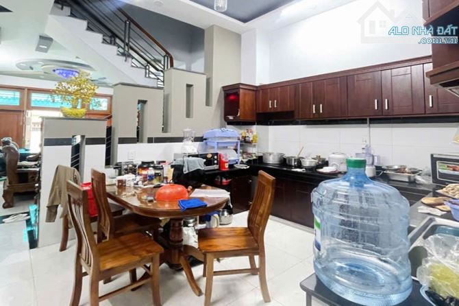 Bán nhà hẻm xe hơi, Trương Thị Hoa, Quận 12, 64 m² (4.5m x 14m) - Giá 6.5 tỷ TL - 3