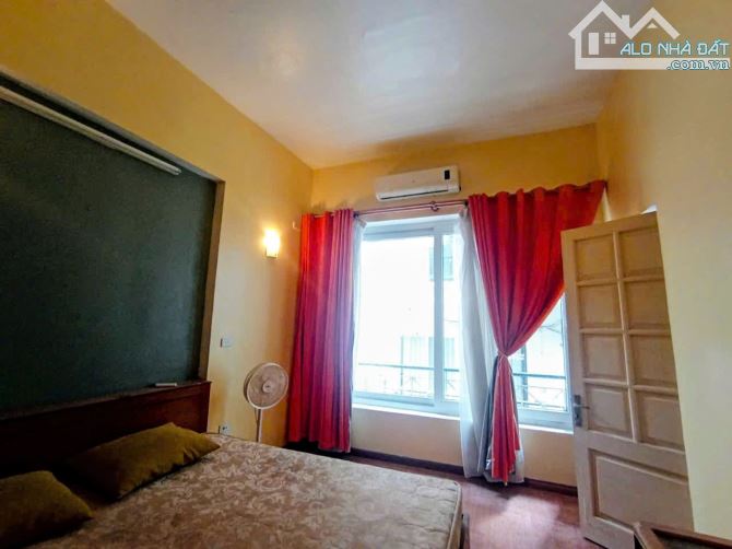 CHO THUÊ NHÀ NGÕ TÔ NGỌC VÂN, TÂY HỒ- DT 48M 4T, 3PN, 3WC, ĐỒ CƠ BẢN CHỈ 15,5TR - 3