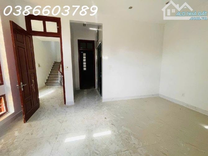 SIÊU PHẨM – NGÕ Ô TÔ TRÁNH – NGỌC THỤY – GARA 2 Ô TÔ 7 CHỖ ĐẬU - 3