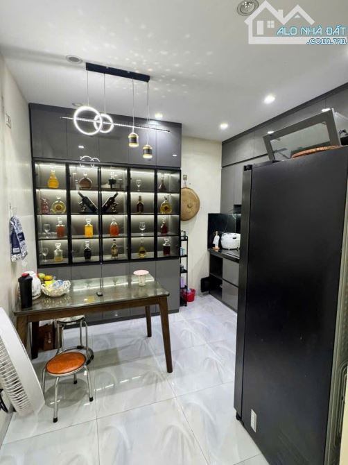 Chính chủ gửi Bá.n nhà Tây Mỗ_20m ra phố, ngõ nông thông, 36m2, 4 tầng, nhiều ngủ, chỉ 6x - 3
