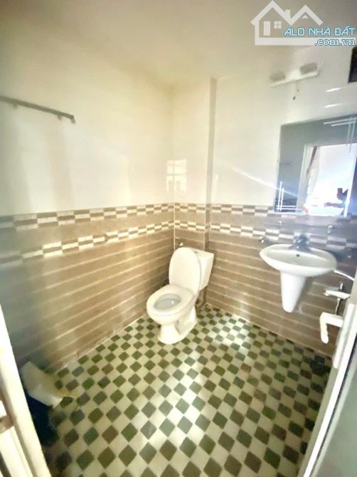 Chỉ 6,6 tỷ lô góc Nguyễn Đức Cảnh mười phút ra Bờ Hồ, ngõ rộng, thoáng, nở hậu, 37m2 - 3