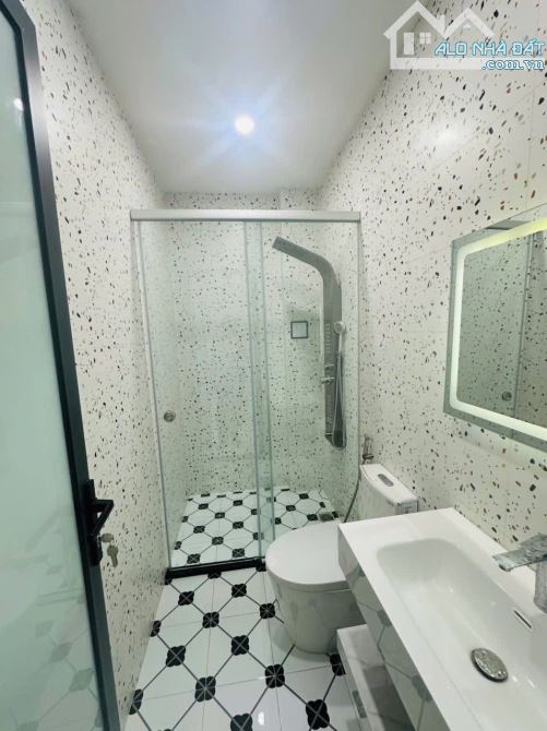 Nhà mới xây dựng hiện đại Trung An, Tp Mỹ Tho, Tiền Giang - 3