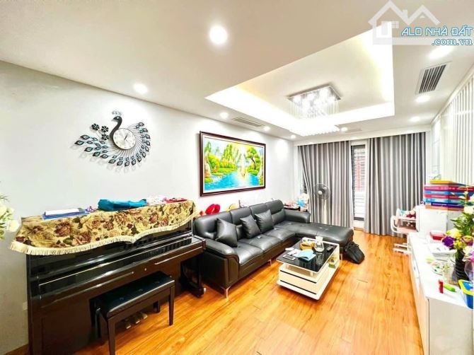 Bán nhà Nguyễn Khánh Toàn, Cầu Giấy, 60m2, 6 tầng, ô tô, phân lô, kinh doanh, 17 tỷ - 3
