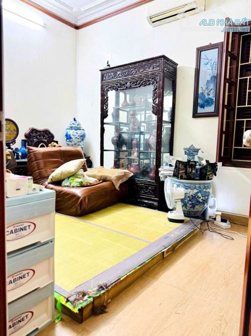 SIÊU HIẾM! NHÀ ĐẸP 5 TẦNG MT ĐỈNH 9M GIÁ 8 TỶ PHỐ TÂY SƠN - 20M GẶP Ô TÔ - 3