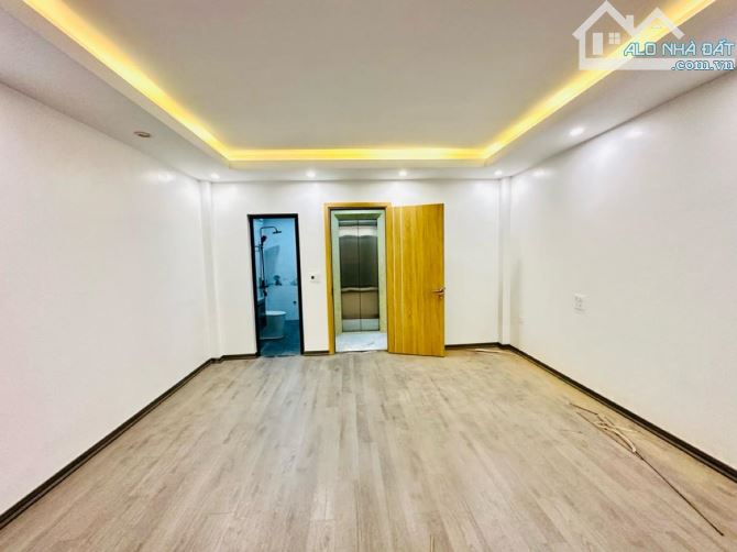 💥💥💥THÁI HÀ - NHÀ MỚI ĐẸP Ở NGAY TRUNG TÂM ĐỐNG ĐA - 6 TẦNG THANG MÁY - 2 THOÁNG - NGÕ N - 3