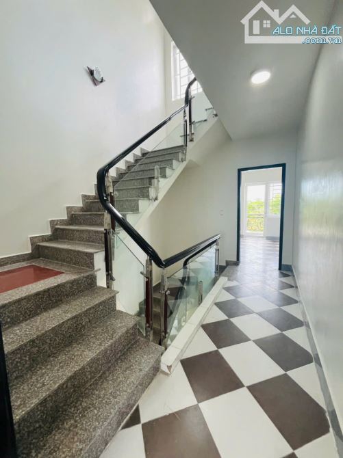 CHO THUÊ NHÀ MỚI TRỆT 3 LẦU – GÓC 2 MẶT TIỀN – KDC CTY 8, CÁI RĂNG, CẦN THƠ | GIÁ 17 TRIỆU - 3