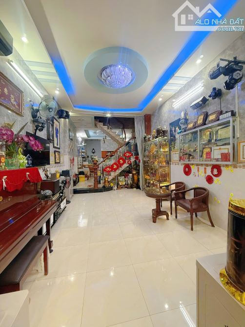 Bán nhà hẻm 7m đường Quang Trung phường 12 Gò Vấp - 4m x 17m - 10,8 tỷ - 3