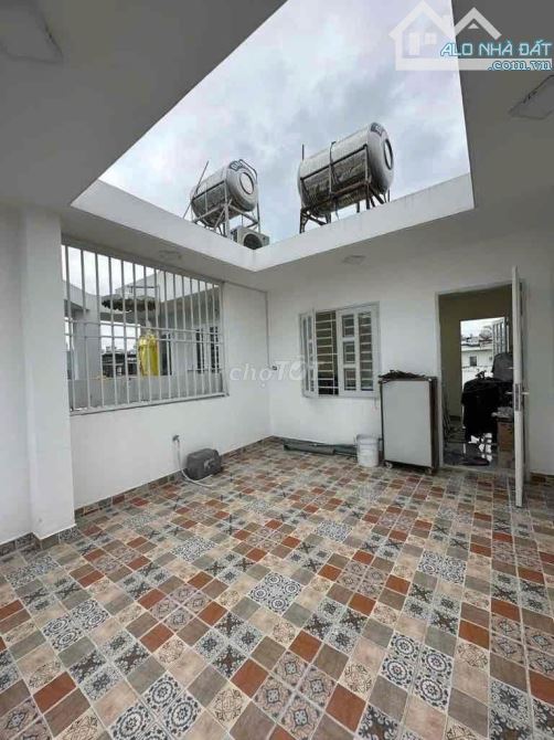 🌺Quận 6🌺 Đối diện công viên p10 - gần Võ Văn Kiệt - 4x16 - 2 lầu st - chỉ 11.2 tỷ - 3