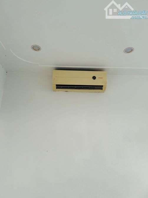 CĂN NHÀ DẤN NGÕ LÊ HỒNG SƠN - P NAM ĐỊNH - 3