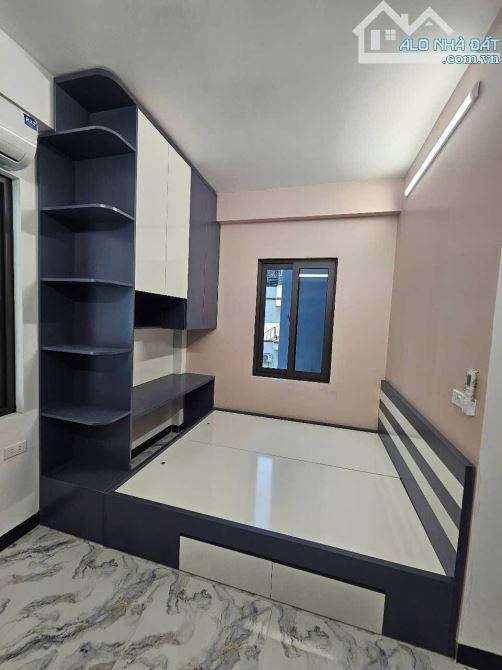 Bán nhà Đào Tấn, Toà Căn Hộ Dịch Vụ 70m2, 7 tầng, 15 pkk, mặt ngõ thông, gần phố giá 19 tỷ - 3