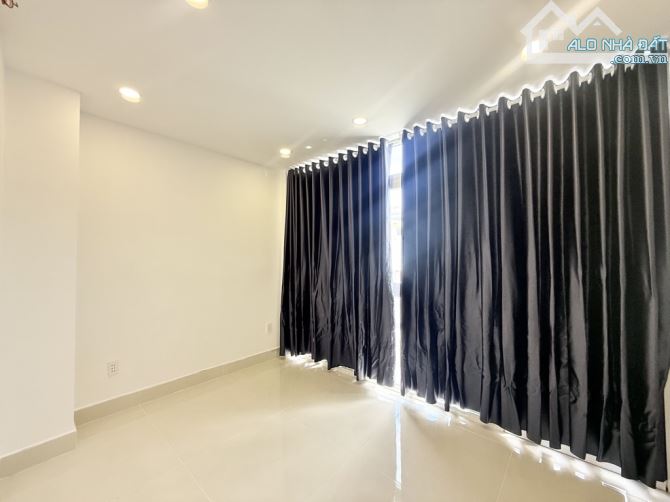 70m2 nhà 4 phòng ngủ 3 tầng xây mới đẹp đường Nguyễn Văn Nghi quận Gò Vấp hẻm xe hơi - 3